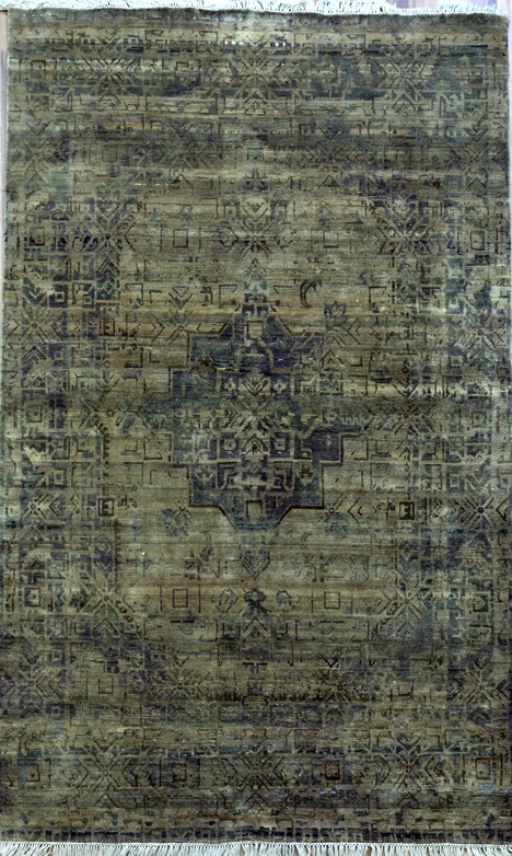 Sari silk rug for Bahrain interiors, 5.6x8